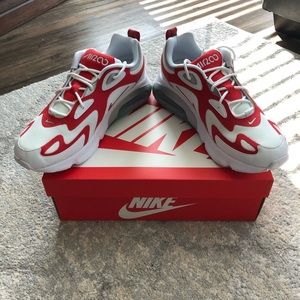 NIB Nike Air Max 200 University Red Size 11